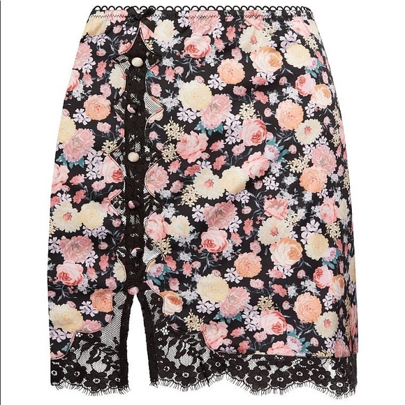 FOR LOVE & LEMONS Gardenia Skirt - Picture 14 of 15